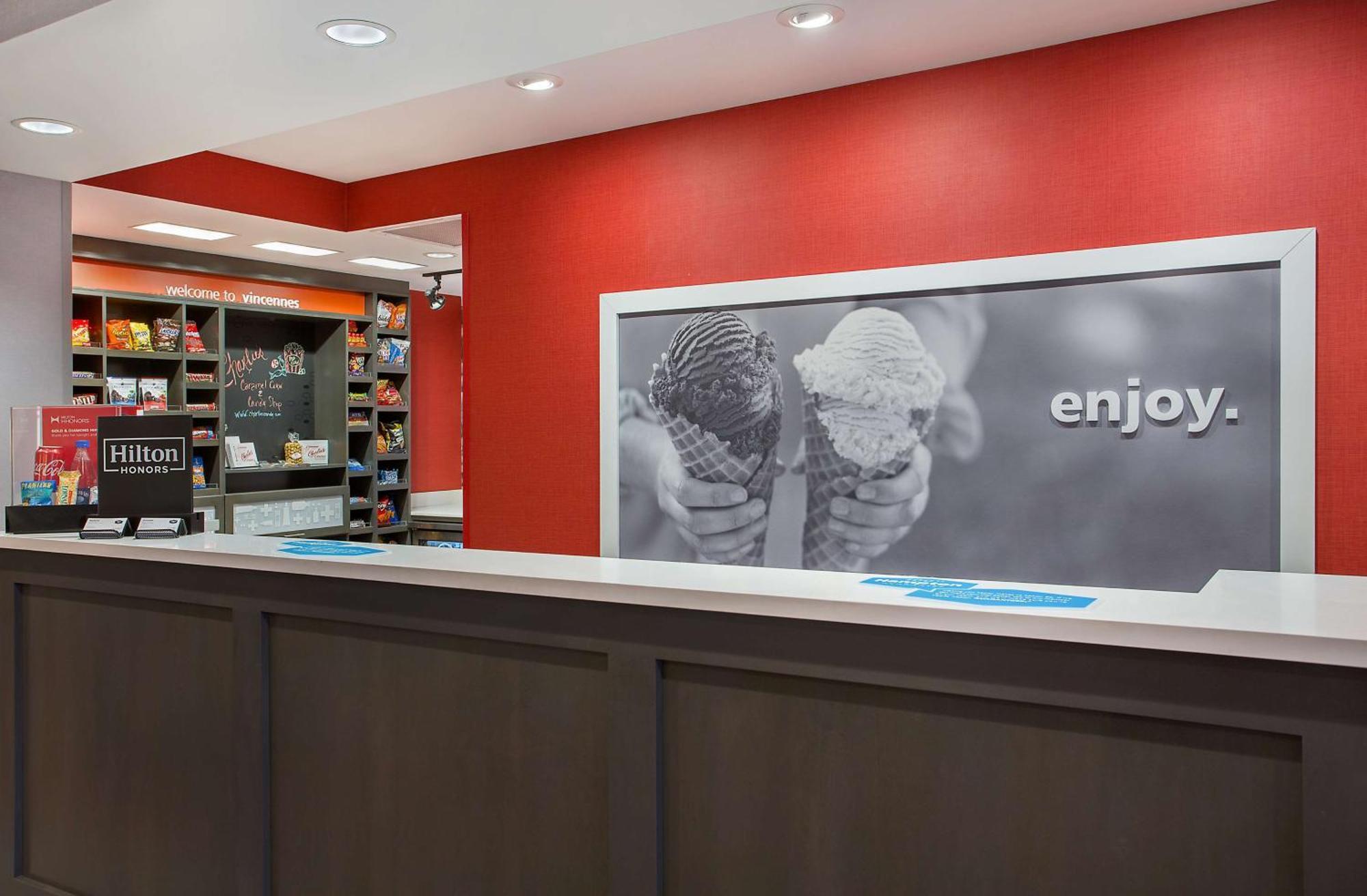 Hampton Inn Vincennes Exterior foto